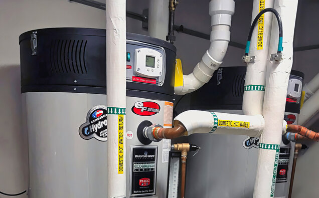 https://madeleyhotwater.com.au/uploads/2025/06/gas-hot-water-system-80729.jpg