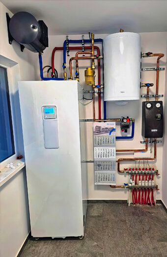 https://madeleyhotwater.com.au/uploads/2025/06/hot-water-13140.jpg