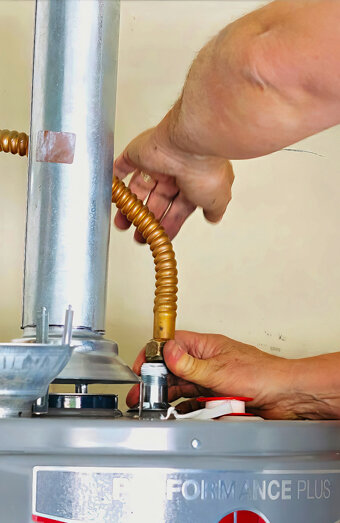 https://madeleyhotwater.com.au/uploads/2025/06/hot-water-installs-71493.jpg