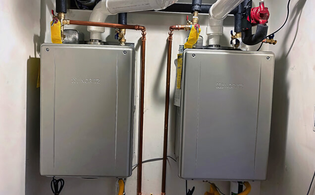 https://madeleyhotwater.com.au/uploads/2025/06/hot-water-servicing-14817.jpg