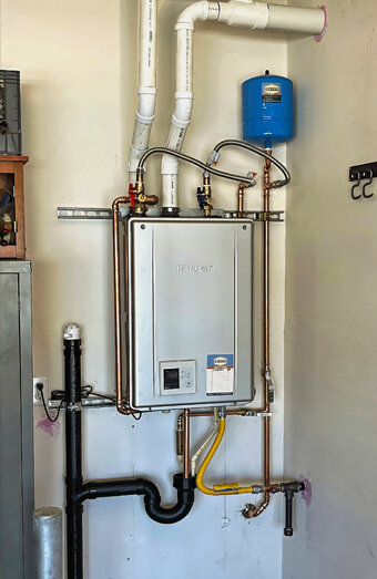 https://madeleyhotwater.com.au/uploads/2025/06/instant-hot-water-systems-98444.jpg
